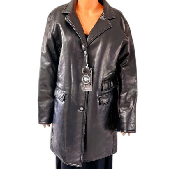 GV Black Leather Women's Coat HAND MADE IN ITALY. New With Tag - Picture 1 of 16